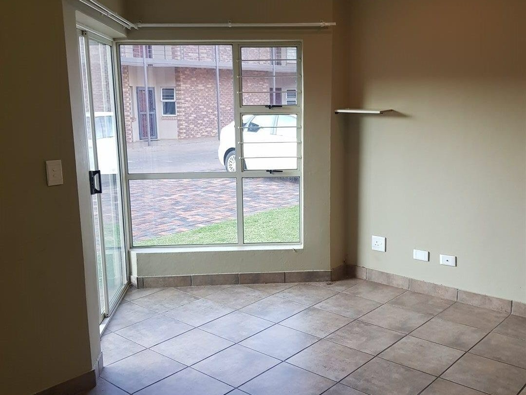 1 Bedroom Property for Sale in Dassie Rand North West